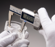 Mitutoyo Dijital Dış Kanal Kumpası (Nokta Çeneli Tip) 150 mm | 573-654-20