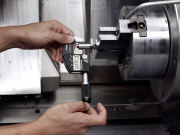 Mitutoyo Dijital Dış Çap Mikrometresi 'QuantuMike' 25-50 mm | 293-141-30